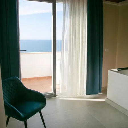 Blumarine Bed & Breakfast