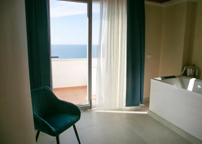 Blumarine Bed & Breakfast